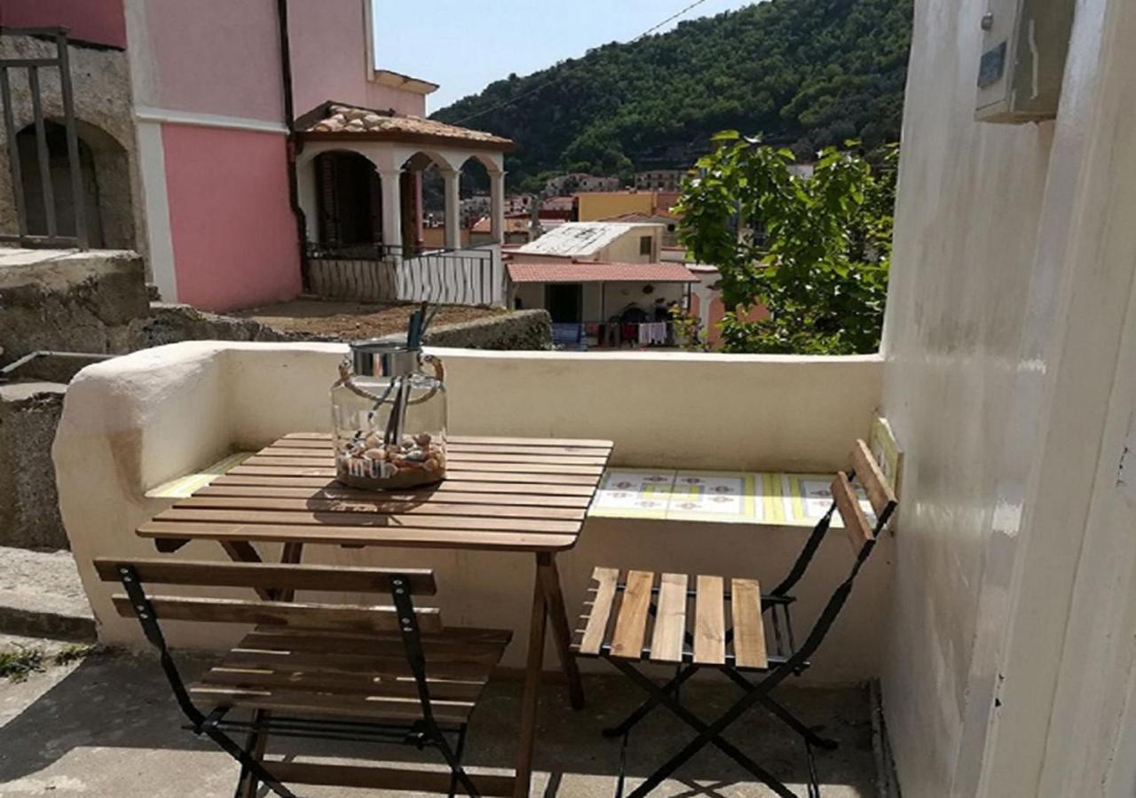 Casa Rosa Appartamento Con Giardino Cetara Exterior foto